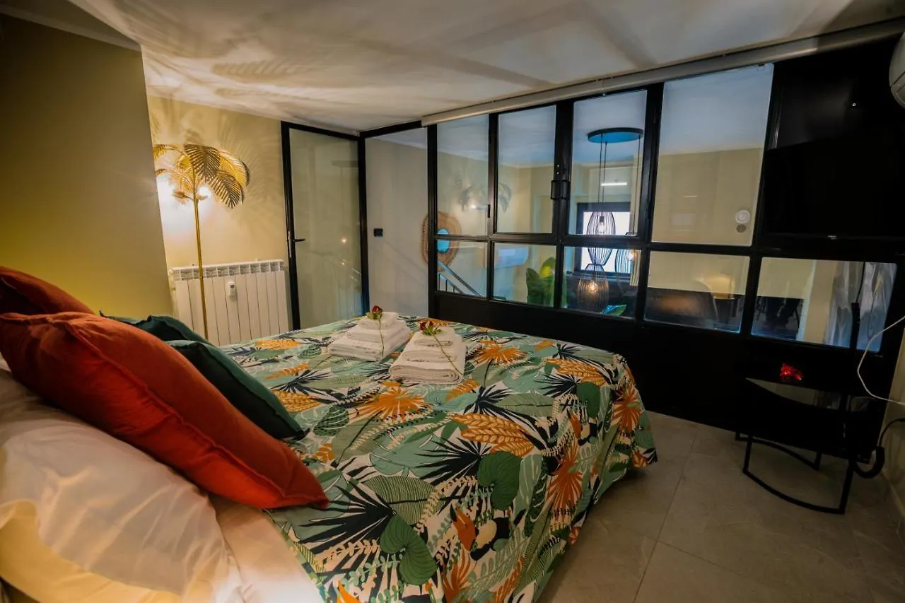 Milano Experience Home - Jungle Apartment Milan
